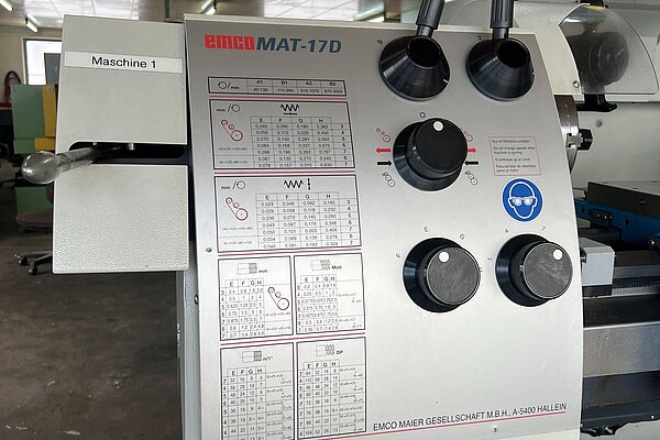 Emcomat 17D